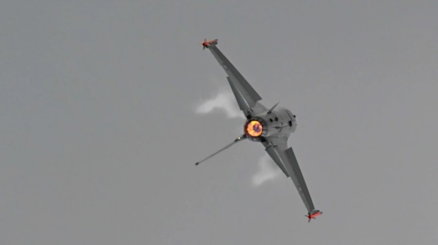 Таїландський винищувач завдав удару по Камбоджі