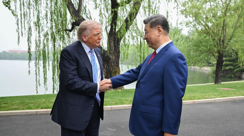 Трамп обговорив із Сі війну в Україні та назвав “прикрим” останній удар РФ