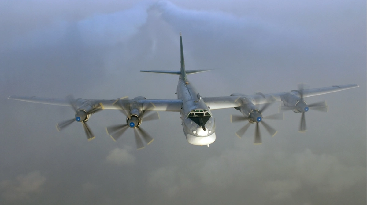 Сили СБУ знищили стратегічний бомбардувальник Ту-95 у російському Енгельсі