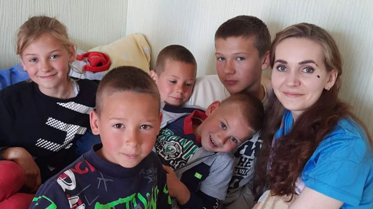 Как это - более 5 лет ждать пересадки легких и в 35 жить в доме престарелых? История женщины, которая неудачно чихнула