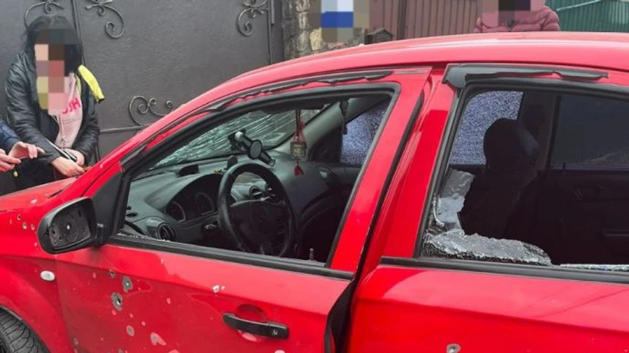 Russians shell Kramatorsk with cluster munitions: casualties reported