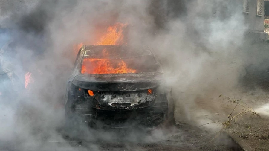Zelenskyy describes Russian strikes on Ukrainian cities as cynical, calls for ceasefire – video