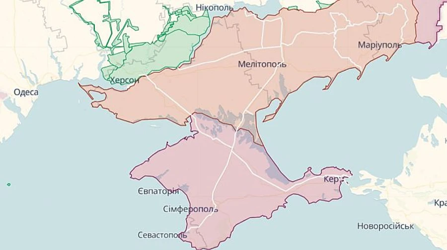 Russian invaders are strengthening the defence line between Kherson Oblast and Crimea