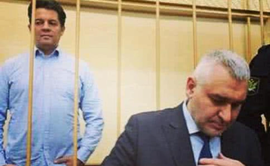 Суд Москвы отклонил жалобу Сущенко на продление ареста  