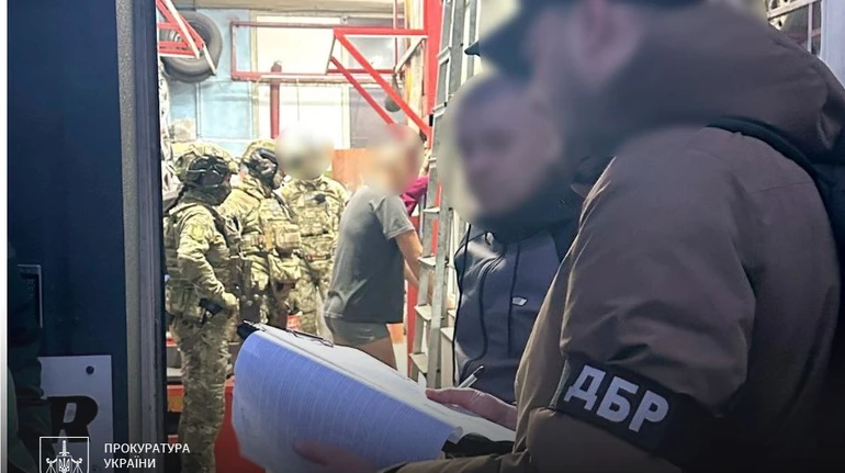 Военные работали на СТО вместо службы: в Хмельницкой области разоблачили незаконную схему