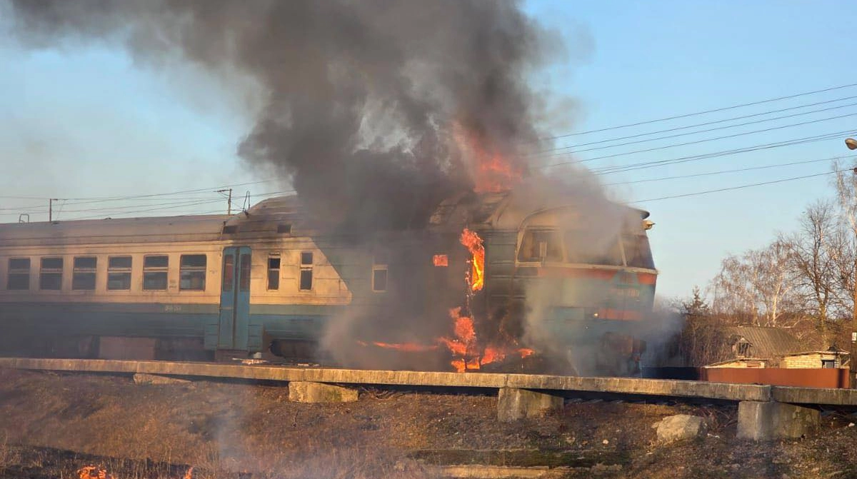 Russian drone hits passenger train near Sumy