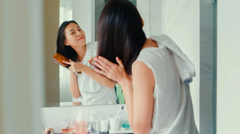 Как выбрать шампунь и другие средства для волос: советы трихологов