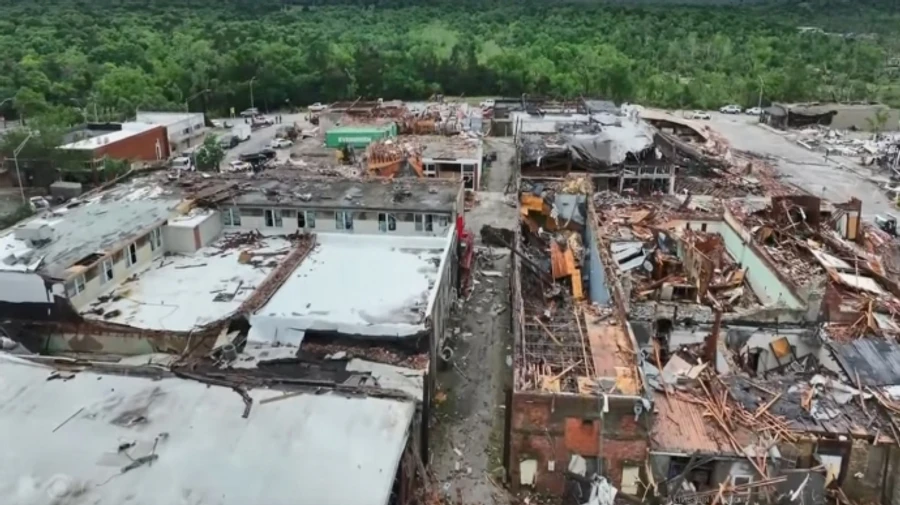 В США Оклахомой пронесся торнадо – четверо погибших и по меньшей мере 100 раненых