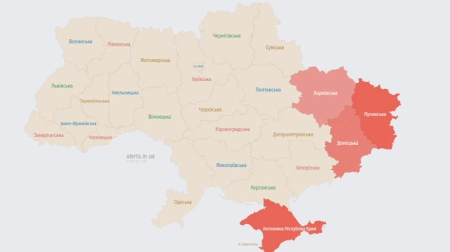 Россияне ударили по центру Харькова: четыре прилета, есть пострадавшие