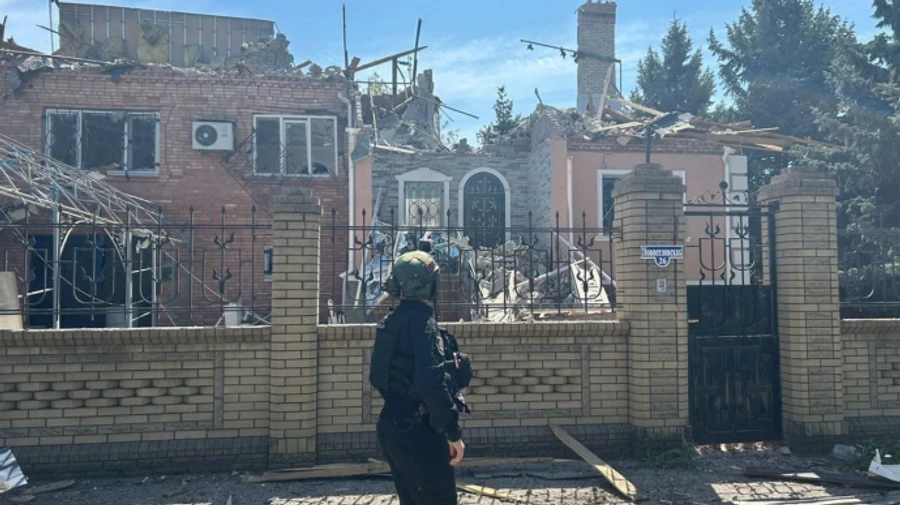 Russians drop bombs on Oleksandro-Kalynove, Donetsk Oblast, killing two women