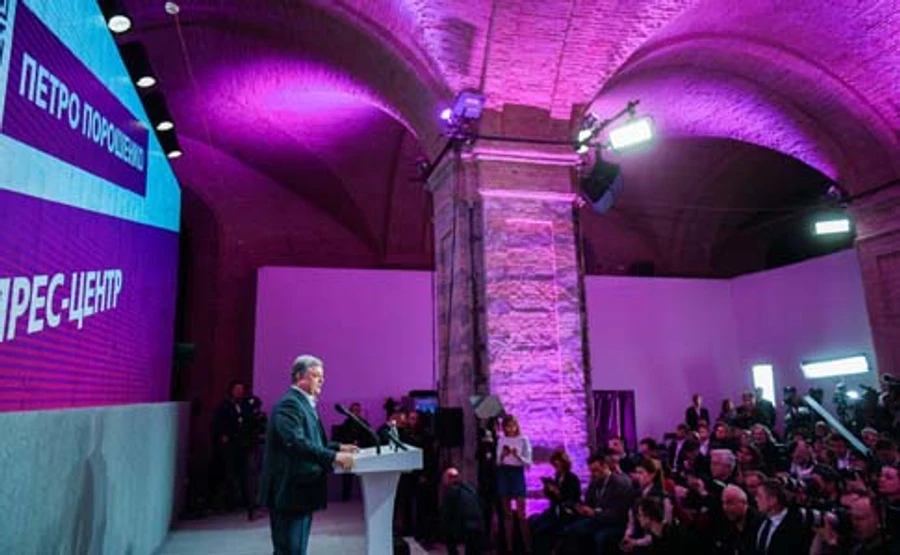 Порошенко хоче дебатів із Зеленським