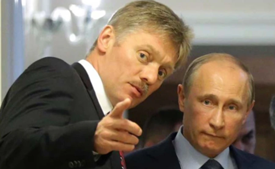 Песков назвал сливом воспоминания Олланда об угрозах в адрес Порошенко