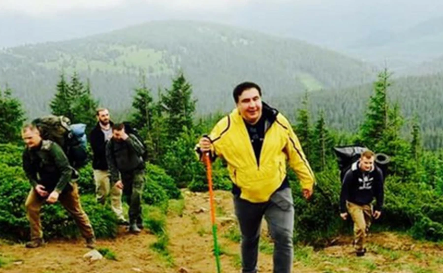 Саакашвили говорит, что получил несколько предложений гражданства