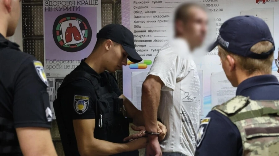 У Запоріжжі чоловік із ножем напав на лікаря – батьки кажуть, він ветеран і шукав справедливості