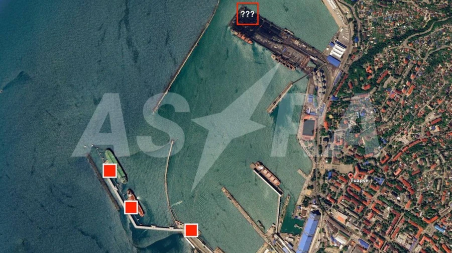 Россия заявила, что в результате атаки беспилотника в порту Туапсе вспыхнул нефтяной танкер