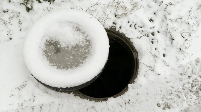 Чи можуть замерзнути каналізаційні мережі? Пояснення Київводоканалу