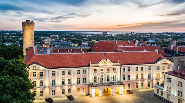Парламент Естонії ратифікував конвенцію про комісію щодо репарацій для України