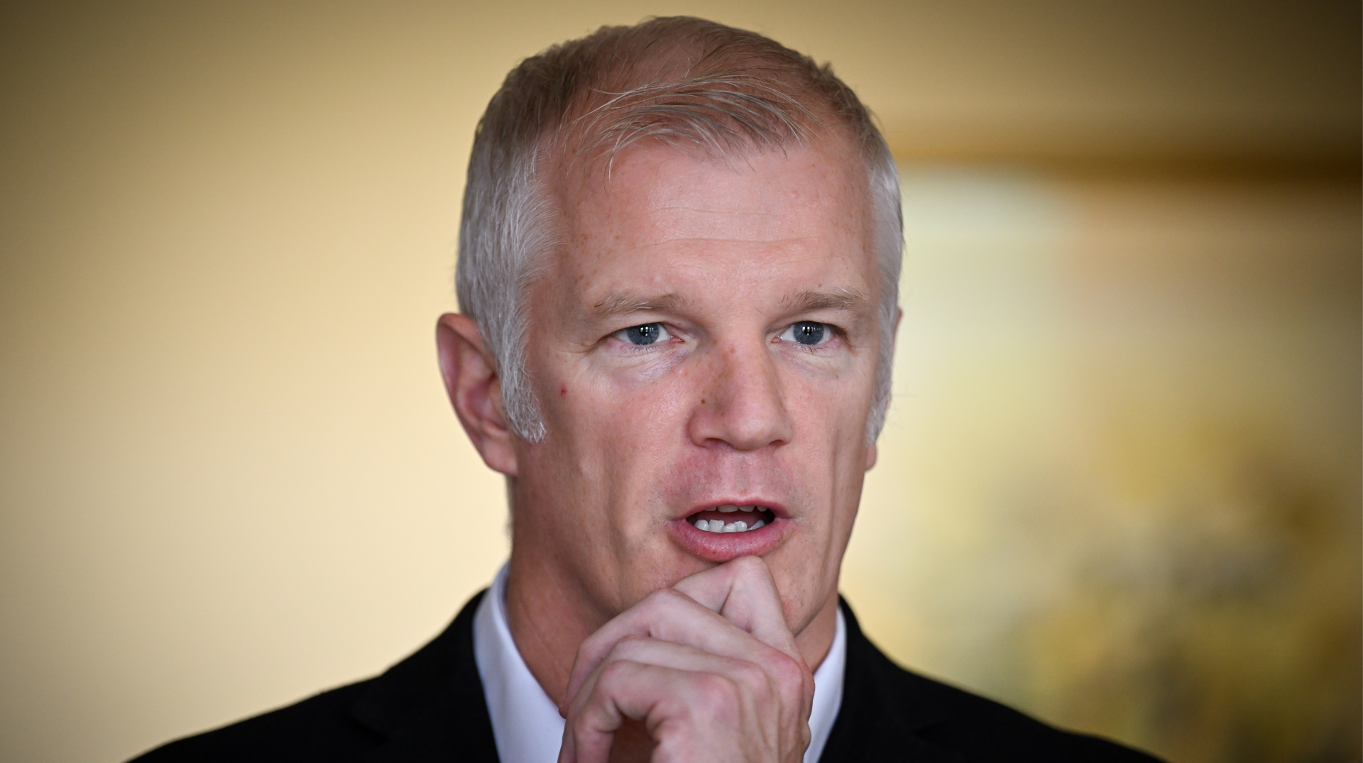 Ukraine could help with security in Strait of Hormuz, UK minister says in Kyiv