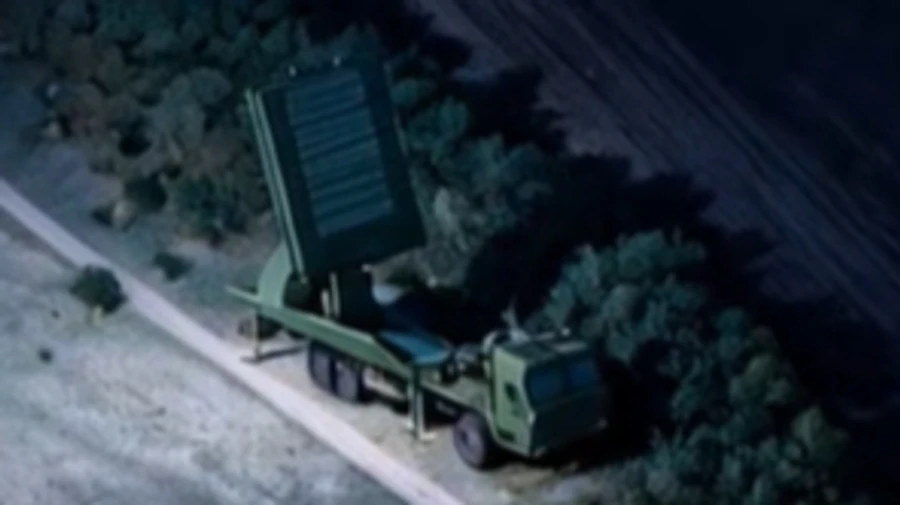 Ukrainian RAM-2X drone strikes US$100m Russian radar – video