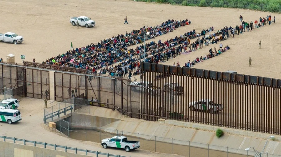 Байден готов пойти на значительные уступки республиканцам, чтобы помочь Украине – Reuters