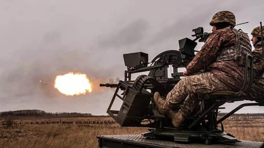 Ukrainian air defences respond in Khmelnytskyi Oblast