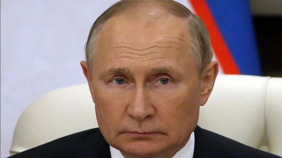 Не бачив, не погоджується: Путін прокоментував можливу зустріч з Зеленським і проєкт гарантій безпеки