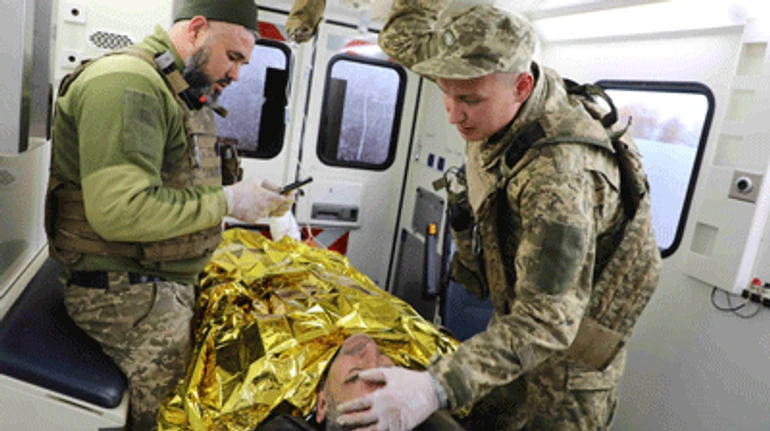 Охорона здоров'я військових: пріоритетний напрям у Міноборони – під ризиком зупинки