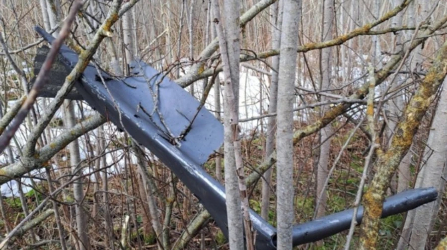 Міноборони Латвії показало уламки українського дрона, що заблукав на території країни