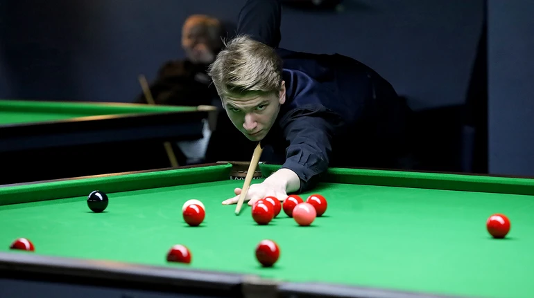 Надія Китаю Сіньбо шокував сенчурі-брейками в грі з Бойком