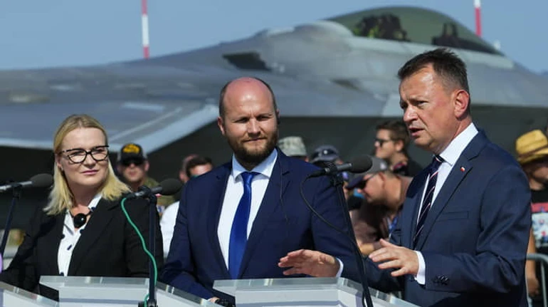 Покарання за допомогу Україні: що стоїть за справою проти ексголови Міноборони Словаччини