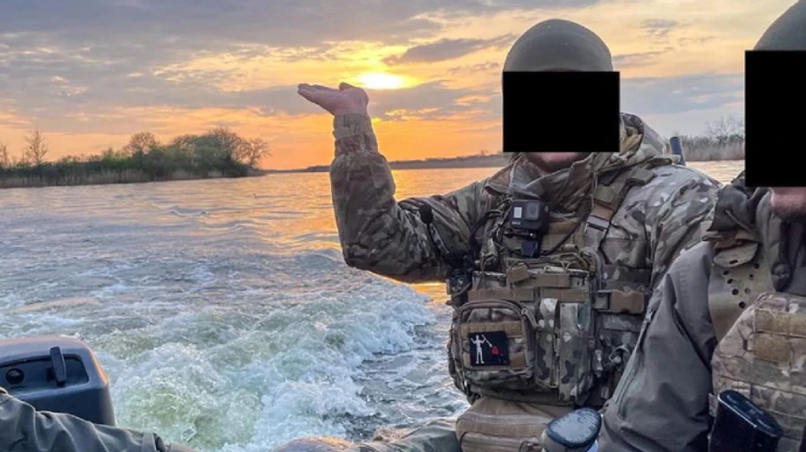 Бойцы ССО рассказали о высадке на левом берегу Днепра и спасении боевого побратима