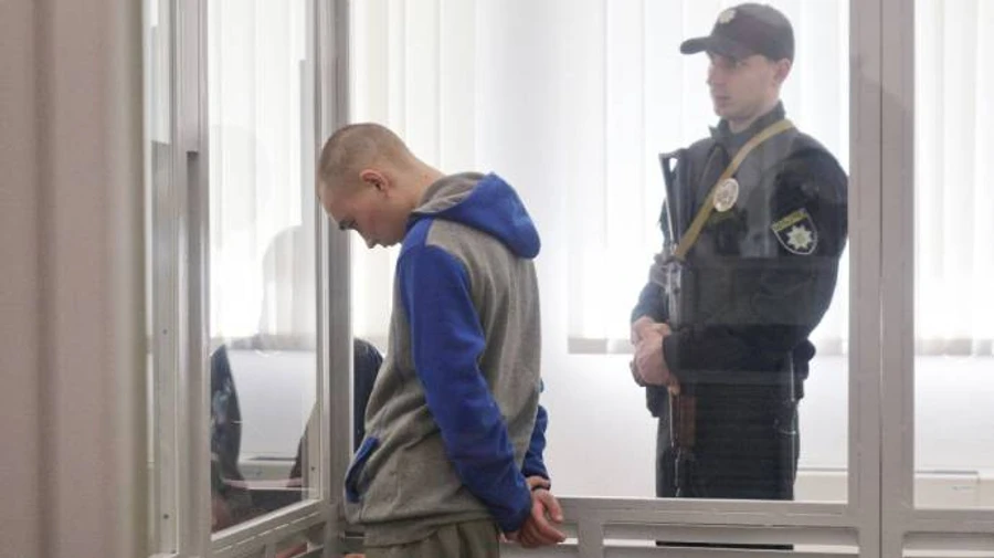 Завершився перший суд над воєнним злочинцем: стало відомо, коли буде вирок