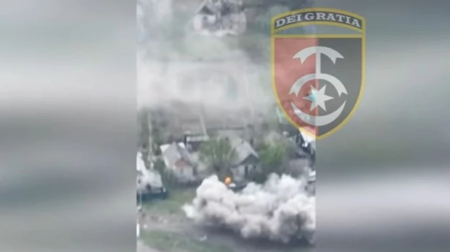 Video shows 30th Separate Motorised Brigade destroying Russian military equipment