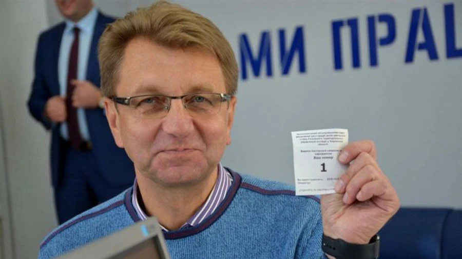 Слуга народа хочет провести в Раду мэра Золотоноши