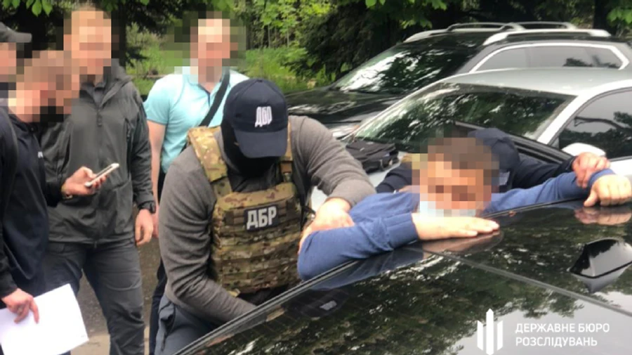 ГБР задержало на горячем судью