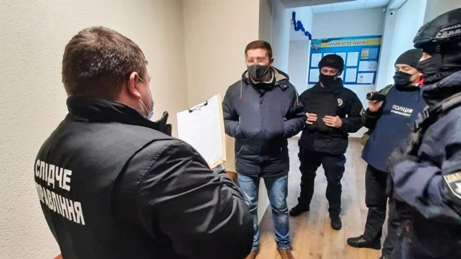 У Миколаївську міськраду приходили з обшуками 