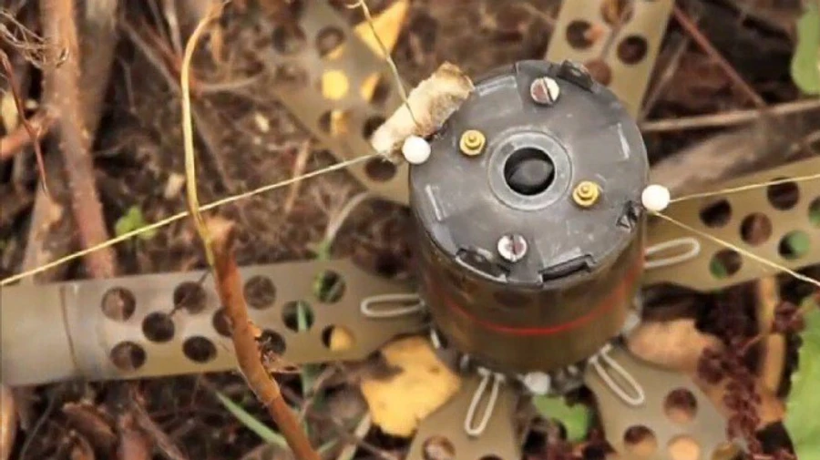 Нехтуючи перемир'ям, бойовики дистанційно мінували українські позиції