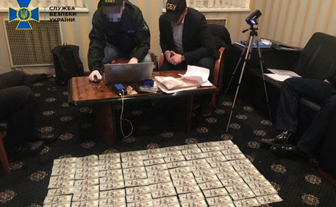 Чиновник предлагал $40 тысяч руководителю Госрезерва