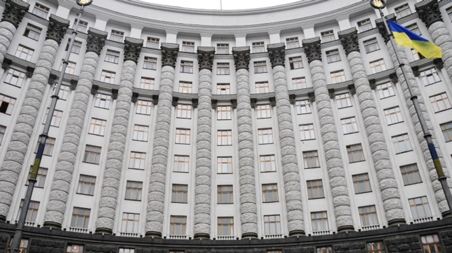 Кабмін зобов'язав погоджувати проведення масових заходів з військовими