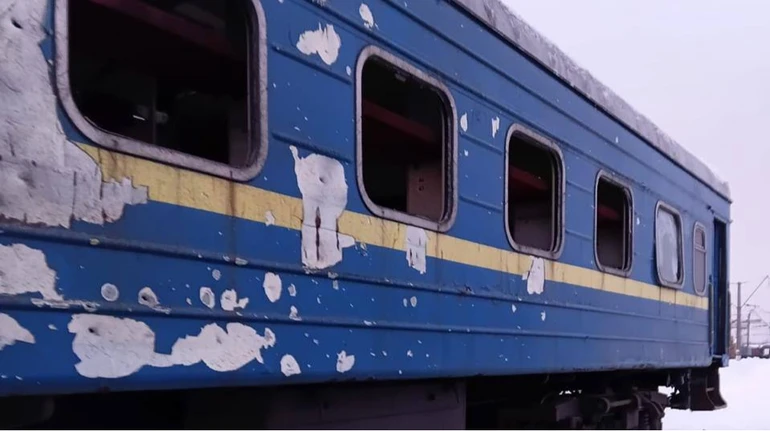 Железнодорожники, которые ликвидируют последствия атак РФ, будут получать доплаты 20 тысяч грн