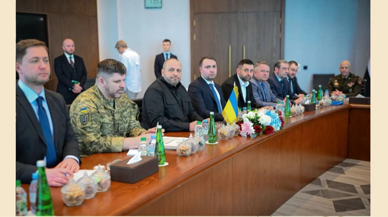 В Абу-Дабі завершився другий раунд переговорів з РФ і США