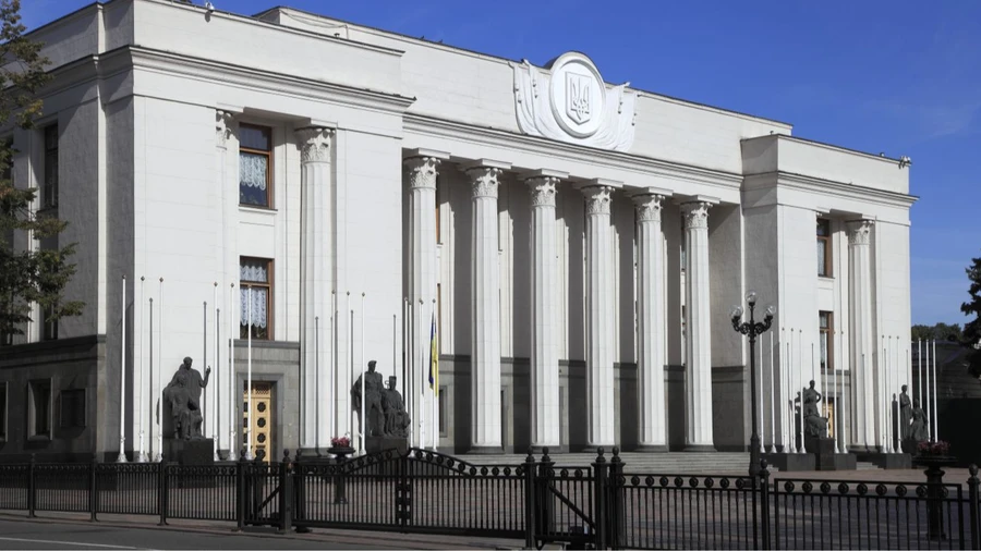 У Верховній Раді заявили, що продовжують працювати, хоча й не в сесійній залі