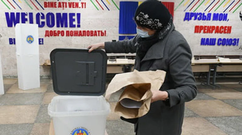 Вибір діаспори: як досвід Молдови дає Україні рецепт збереження західного курсу країни