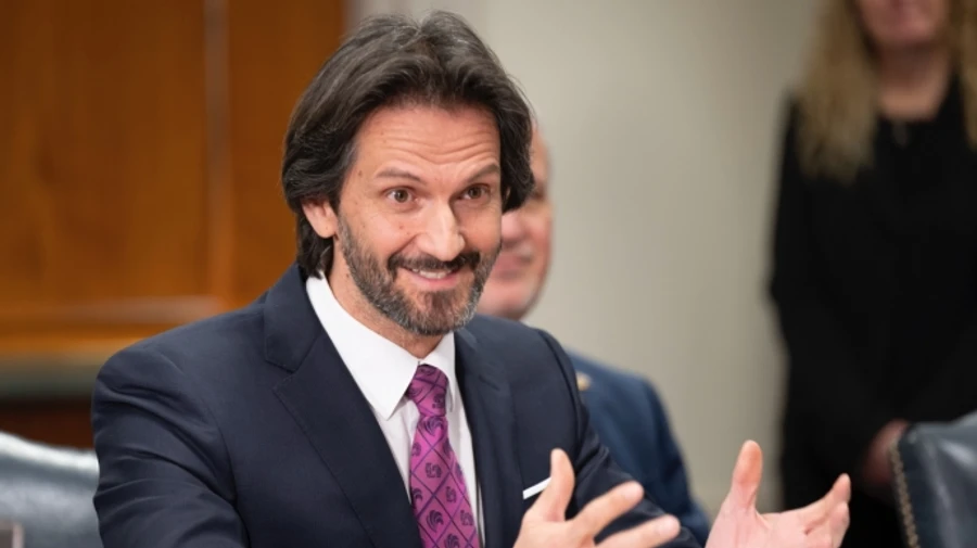 Министр обороны Словакии забыл задекларировать виллу в Хорватии