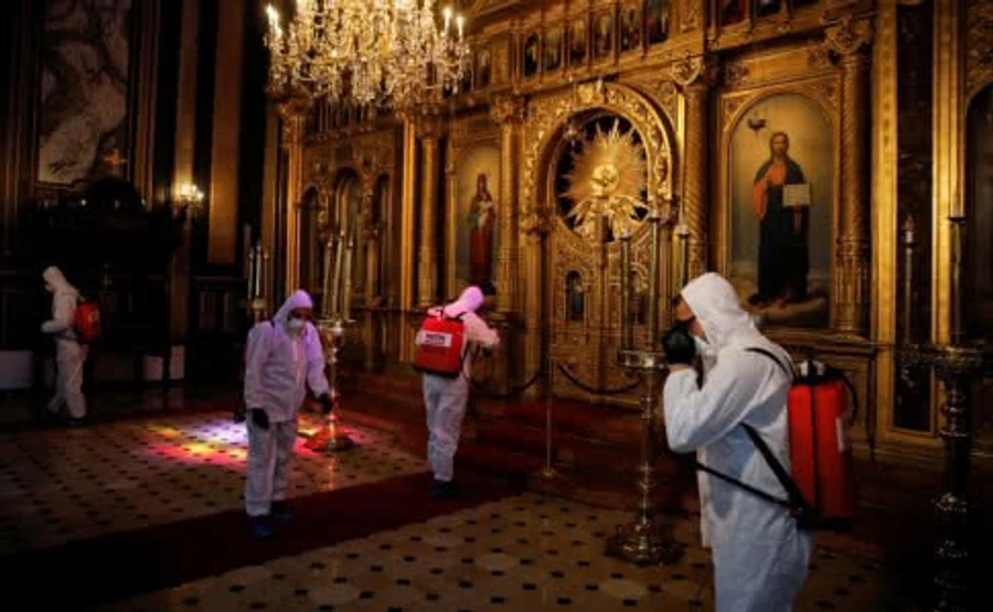 Коронавірус у Києві:  65 нових випадків, з них 26 – у Лаврі