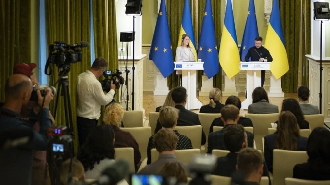 Zelenskyy: One year of war costs almost US$120bn, half must be found elsewhere