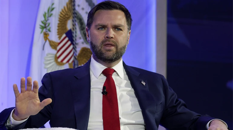 Вэнс заявил о прогрессе в переговорах по Украине, но в США не знают, будет ли мир