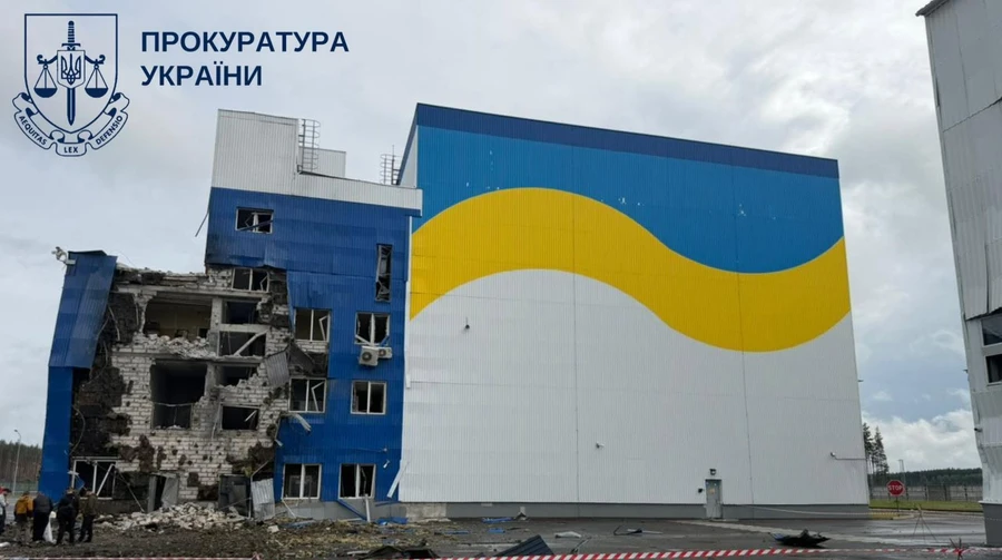 Удар РФ по ядерному объекту расследуют как военное преступление, пострадал корпус МАГАТЭ