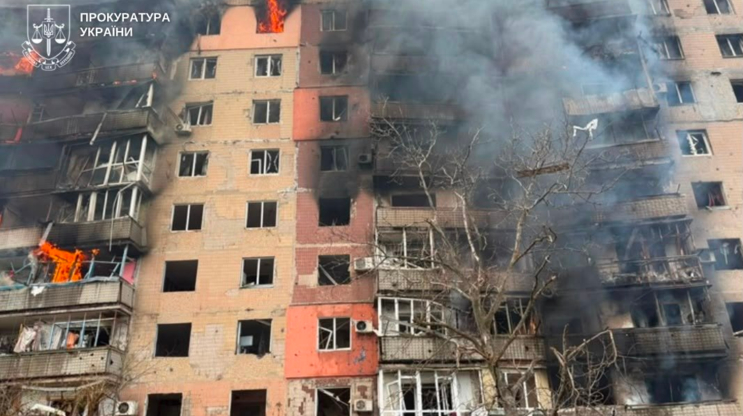 Росіяни обстріляли житловий мікрорайон у Краматорську: одна людина загинул