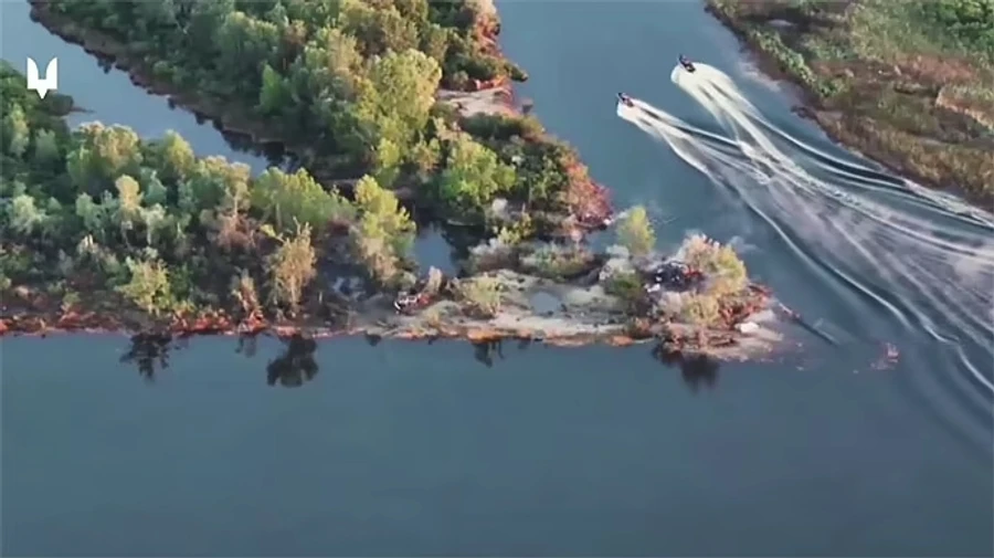 Defence Forces attack Russian personnel and vessels with sabotage groups on left bank of Dnipro river every day